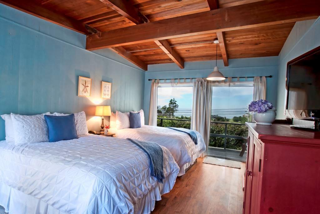 Inn At Schoolhouse Creek Little River Room photo